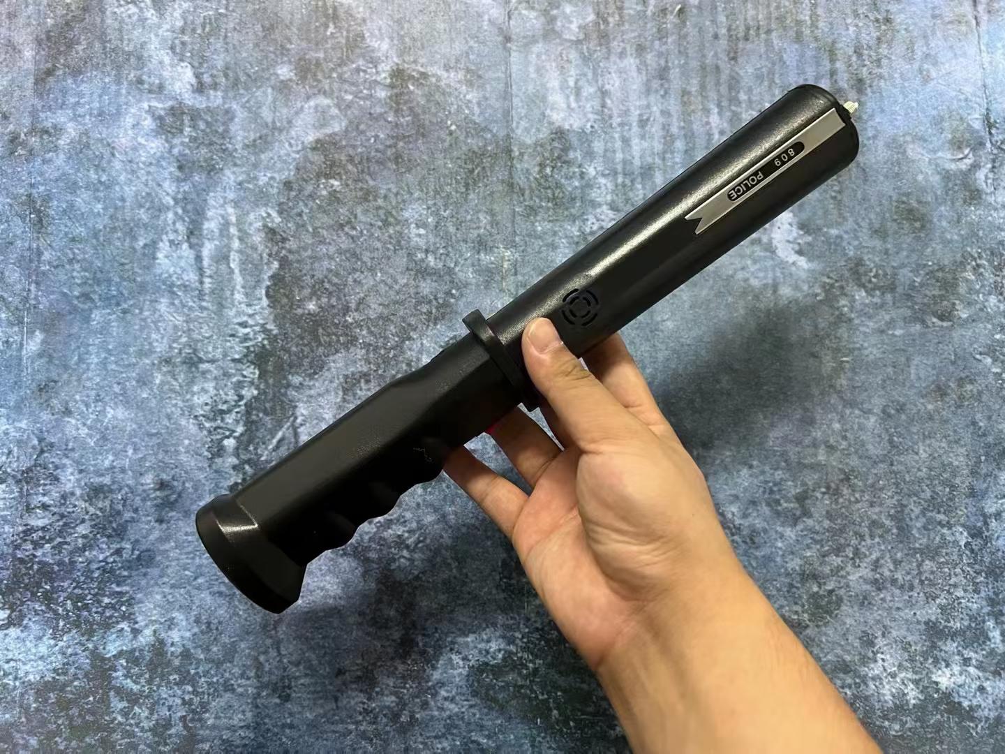 809High-voltage self-defense stun baton